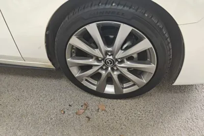 Mazda Mazda 3 Axela 2021, 43700 км, за 11858 USD - фото 8
