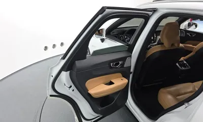 Volvo XC60 2020, 80399 км, за 20491.82 USD - фото 25
