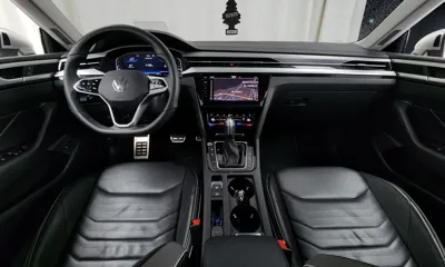 Volkswagen Arteon 2023, 50311 км, за 17669.46 USD - фото 7