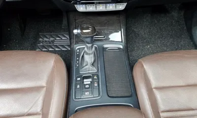 Kia Sorento 2015, 93348 км, за 36111.28 USD - фото 9
