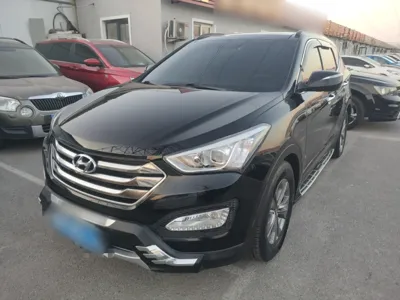 Hyundai Santa Fe · 2015 год