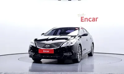 Hyundai Grandeur 2014, 210145 км, за 2973.24 USD