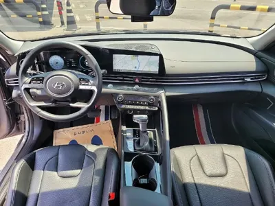 Hyundai Avante 2023, 30804 км, за 14781.53 USD