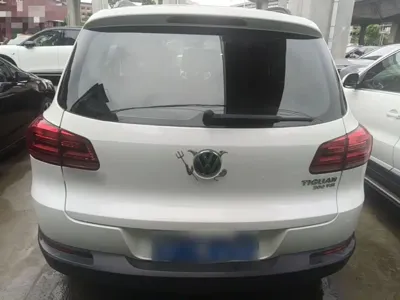 Volkswagen Tiguan 2017, 101400 км, за 6103.54 USD - фото 6