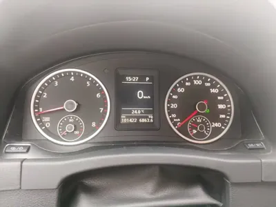 Volkswagen Tiguan 2017, 101400 км, за 6103.54 USD - фото 12