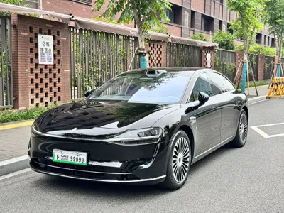 享界 Xiangji S9 · 2025 год