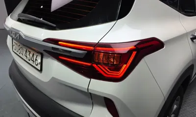 Kia Seltos 2023, 115733 км, за 9744.52 USD - фото 23