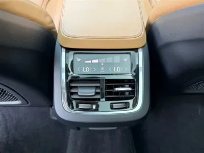 Volvo XC90 2015, 150000 км, за 14419.97 USD - фото 9