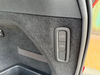 Volvo XC90 2015, 150000 км, за 14419.97 USD - фото 12