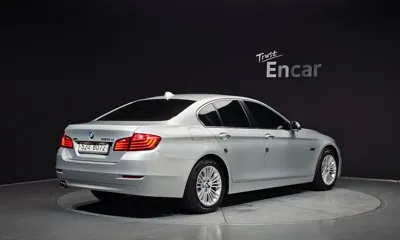 BMW 5-Series 2015, 182136 км, за 6892.48 USD