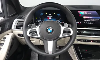 BMW X5 2025, 5766 км, за 86451.36 USD - фото 13
