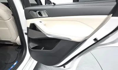 BMW X5 2025, 5766 км, за 86451.36 USD - фото 25