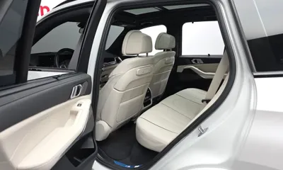 BMW X5 2025, 5766 км, за 86451.36 USD - фото 26