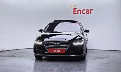 Hyundai Grandeur 2018, 187381 км, за 8664.83 USD
