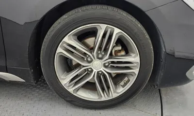 Hyundai Grandeur 2018, 187381 км, за 8664.83 USD