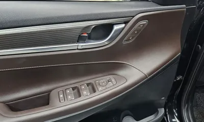 Hyundai Grandeur 2018, 187381 км, за 8664.83 USD - фото 32