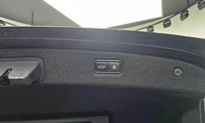 Genesis G90 2019, 210339 км, за 13943.96 USD - фото 20