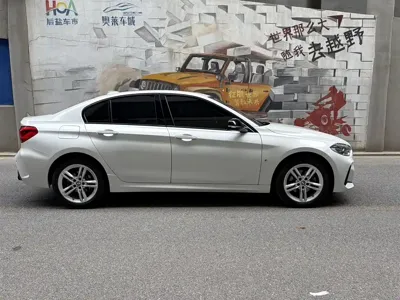 BMW 1 Series 2021, 41200 км, за 10711.98 USD