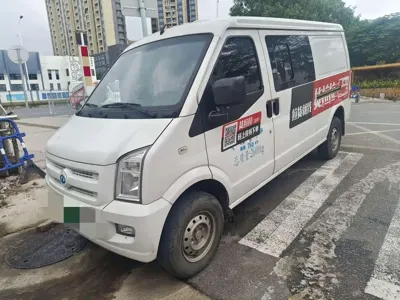 Ruichi Ruichi EC35 · 2022 год