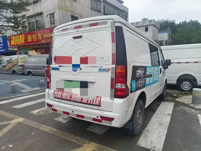 Ruichi Ruichi EC35 2022, 63000 км, за 3299.85 USD
