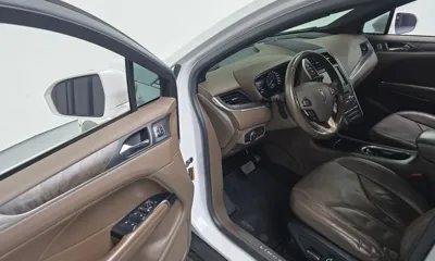 Lincoln MKC 2017, 112282 км, за 7280.76 USD - фото 12
