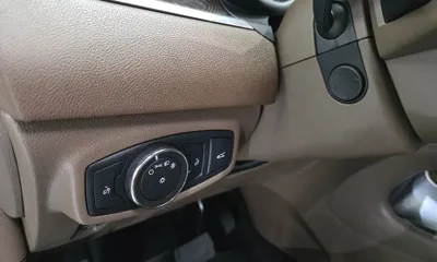 Lincoln MKC 2017, 112282 км, за 7280.76 USD - фото 13