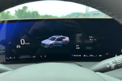Cadillac CT5 2025, 12200 км, за 32830 USD - фото 39