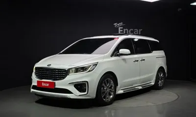Kia Canival · 2019 год
