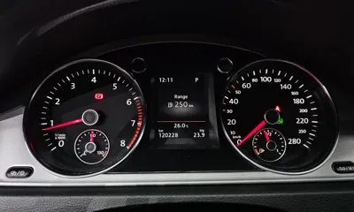 Volkswagen CC 2015, 120228 км, за 4228.47 USD - фото 8