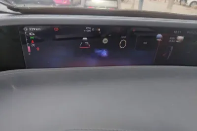 Lincoln Nautilus 2023, 52900 км, за 28601 USD