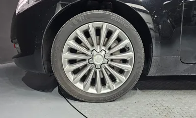 Kia K9 2015, 232897 км, за 5817.65 USD