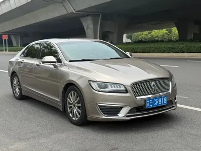 Lincoln MKZ 2018, 83000 км, за 8416.55 USD