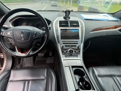 Lincoln MKZ 2018, 83000 км, за 8416.55 USD - фото 10