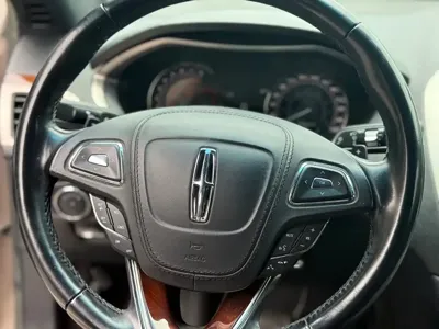 Lincoln MKZ 2018, 83000 км, за 8416.55 USD - фото 11