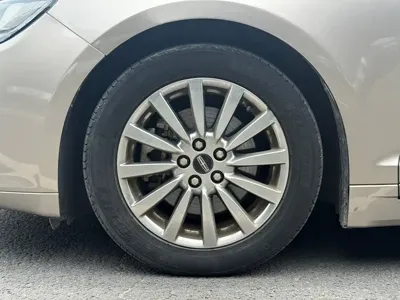 Lincoln MKZ 2018, 83000 км, за 8416.55 USD - фото 13
