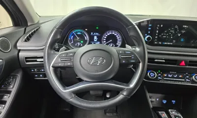 Hyundai Sonata 2021, 81473 км, за 9051.87 USD - фото 13