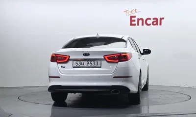 Kia K5 2014, 147655 км, за 3872.92 USD