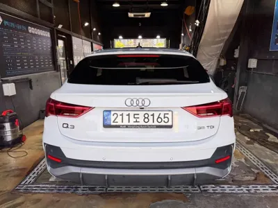 Audi Q3 2023, 51000 км, за 656419.86 USD