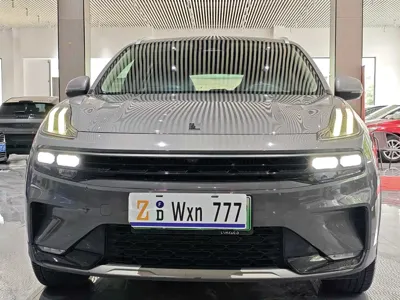 Lynk & Co 06 EM-P 2022, 100000 км, за 8534.27 USD