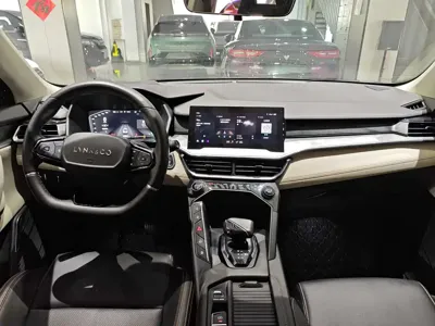 Lynk & Co 06 EM-P 2022, 100000 км, за 8534.27 USD