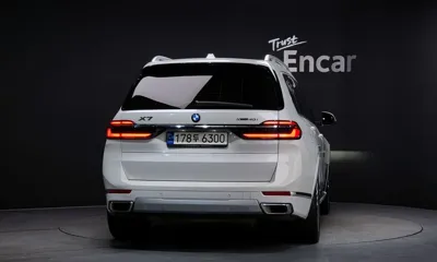 BMW X7 2023, 64679 км, за 58077.3 USD