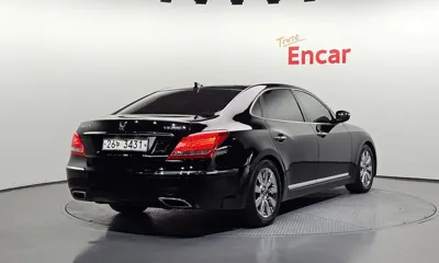 Hyundai Equus 2012, 204737 км, за 2535.27 USD