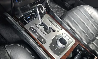 Hyundai Equus 2012, 204737 км, за 2523.78 USD - фото 9