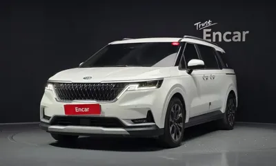 Kia Canival · 2021 год