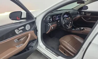 Mercedes-Benz E-Class 2019, 122865 км, за 15534.12 USD - фото 10