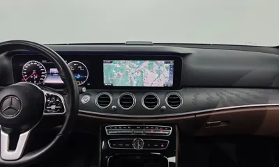 Mercedes-Benz E-Class 2019, 122865 км, за 15534.12 USD - фото 14