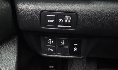 Honda Accord 2019, 114536 км, за 10076.05 USD - фото 27