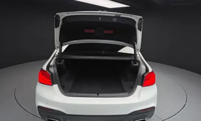 BMW 5-Series 2018, 135003 км, за 15953.63 USD - фото 20