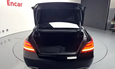 Hyundai Equus 2014, 133640 км, за 5144.23 USD - фото 20
