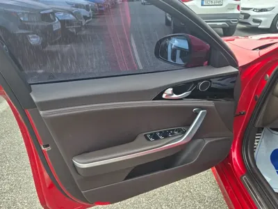 Kia Stinger 2019, 73105 км, за 9637.3 USD - фото 7